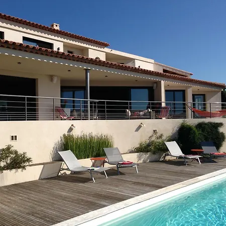 Mas Jean Bart Villa *