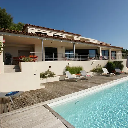 Mas Jean Bart Villa *